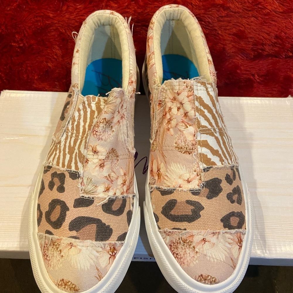 New Blowfish shoes
